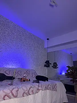 EMILIIA RICHTER   online show from 01/08/26, 07:49