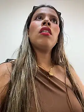 EMILIIA RICHTER   online show from 06/23/26, 07:23