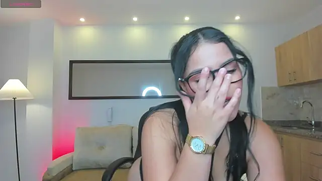 Mila blaze online show from 10/17/25, 02:59