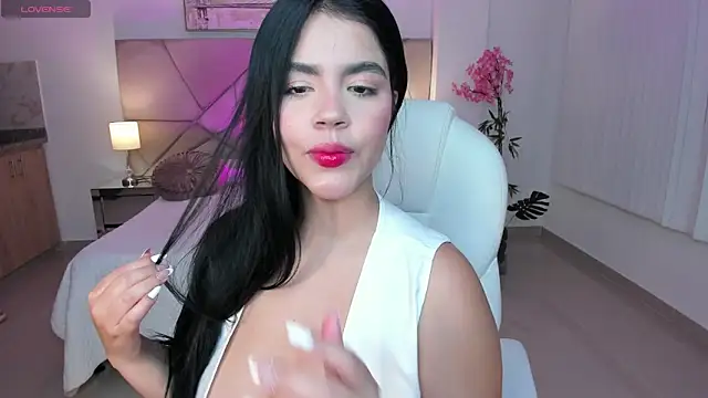 Mila blaze online show from 11/28/25, 06:49