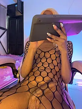 Mara royal online show from 02/12/26, 08:15