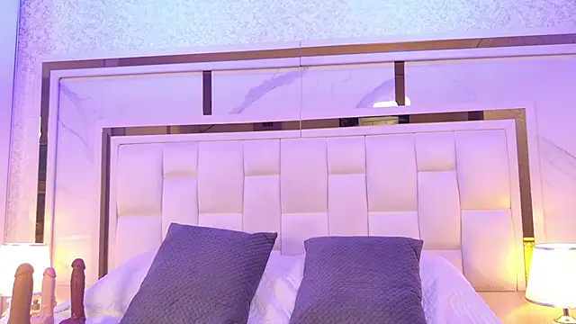 paulina cano online show from 11/30/25, 07:18