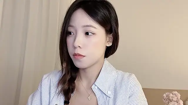 Meng 777 online show from 12/23/25, 10:46