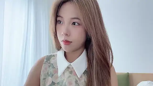 Snapshot of Meng_777 chatting on 06/17/26, 07:22 Meng 777 online show from 06/17/26, 07:22