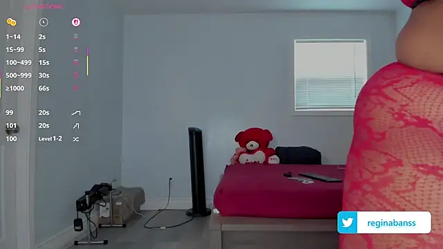 Snapshot of ReginaBans chatting on 10/24/25, 10:28 ReginaBans online show from 10/24/25, 10:28