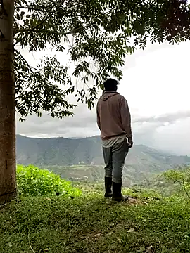 sky-wolves online show from 11/22/25, 09:47