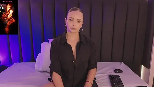 Cristina joy online show from 03/04/26, 12:11