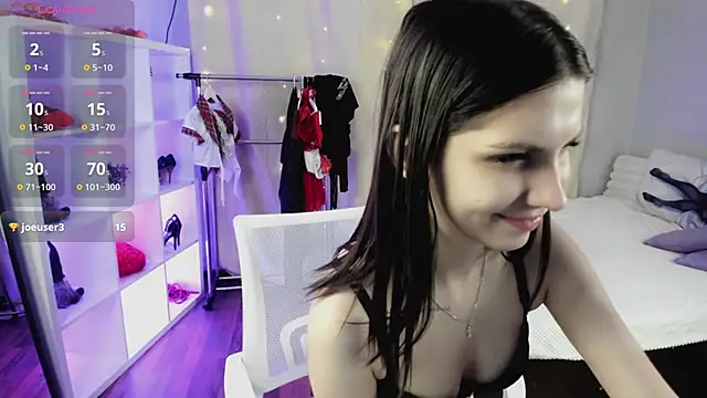 Snapshot of VikkyJane chatting on 03/03/26, 06:08 VikkyJane online show from 03/03/26, 06:08