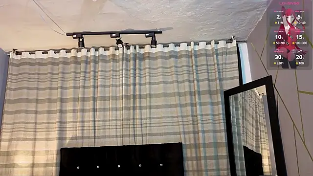 Snapshot of Angel-dragun chatting on 12/04/25, 03:05 Angel-dragun online show from 12/04/25, 03:05