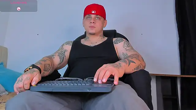 denis munera online show from 10/05/25, 02:15