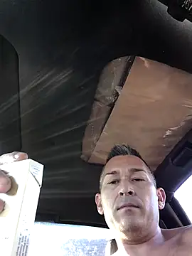 Snapshot of countryboi2002 chatting on 11/11/25, 09:48 countryboi2002 online show from 11/11/25, 09:48