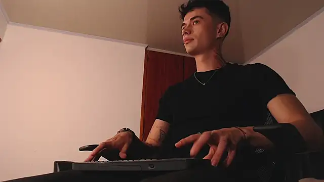 jaico santos online show from 12/03/25, 10:41