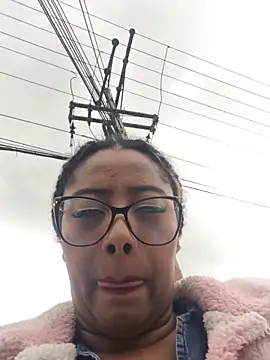 Snapshot of Ebony-Goddess19 chatting on 10/06/25, 06:49 Ebony-Goddess19 online show from 10/06/25, 06:49