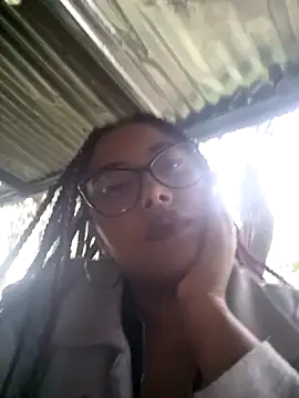 Snapshot of Ebony-Goddess19 chatting on 10/28/25, 10:23 Ebony-Goddess19 online show from 10/28/25, 10:23