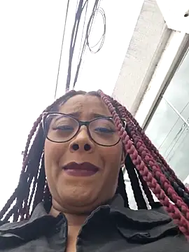 Snapshot of Ebony-Goddess19 chatting on 11/03/25, 04:52 Ebony-Goddess19 online show from 11/03/25, 04:52