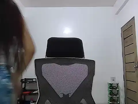 cumslut selena69 online show from 07/01/26, 06:15