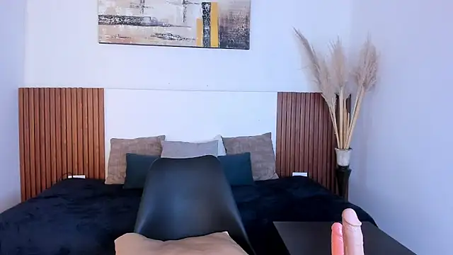 Sophia curvy1 online show from 10/03/25, 09:01