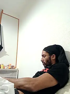 Mikaaa97 online show from 12/16/25, 06:51