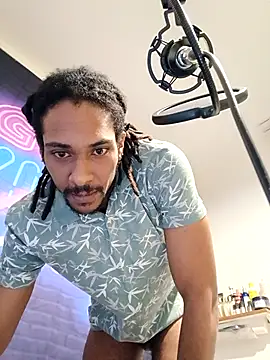 Mikaaa97 online show from 03/05/26, 02:07