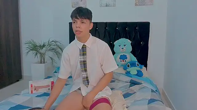 Zacktorres  online show from 10/14/25, 10:54