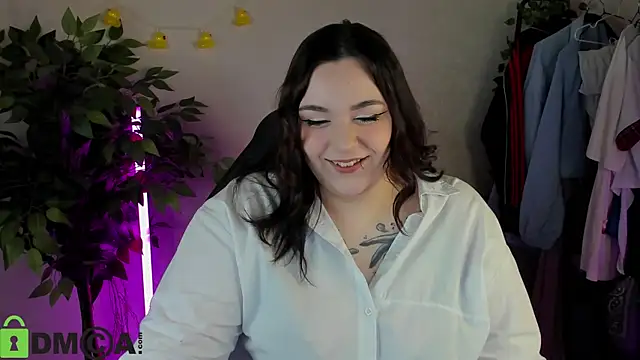 Mia R0ss online show from 02/04/26, 11:42