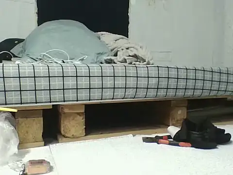 Snapshot of VN_Smoking chatting on 12/03/25, 07:16 VN Smoking online show from 12/03/25, 07:16