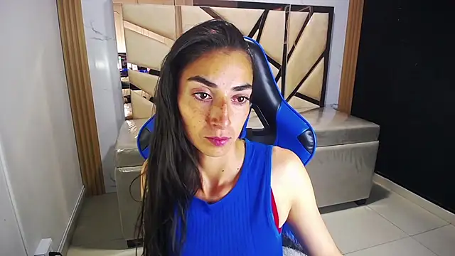 Maily a  online show from 01/17/26, 03:00