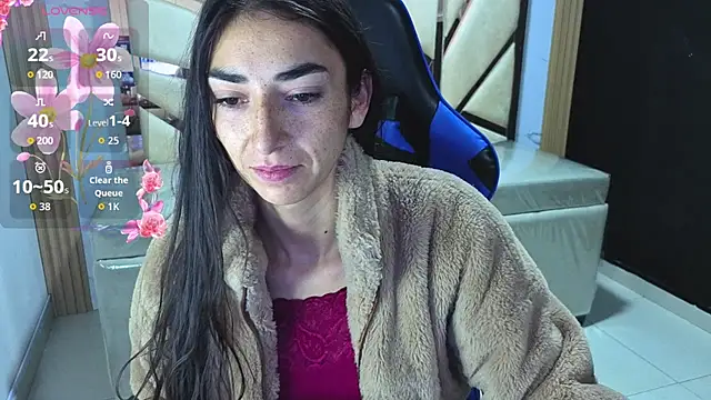 Maily a  online show from 04/18/26, 12:53