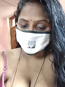 Jasmine Januja online show from 07/04/26, 01:23