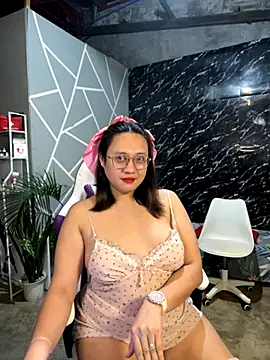 Snapshot of 1aquaticangel69 chatting on 11/29/25, 03:59 1aquaticangel69 online show from 11/29/25, 03:59