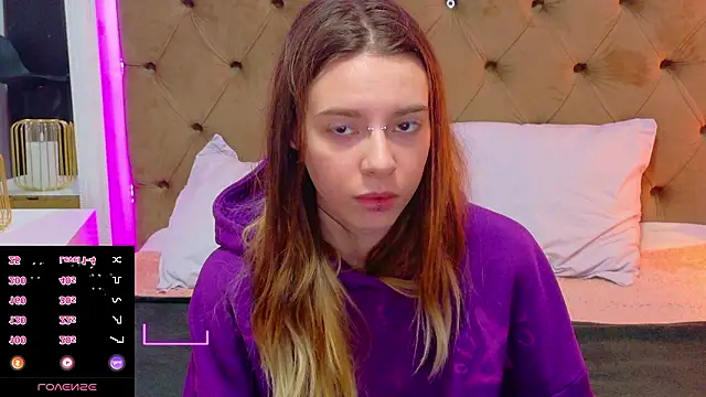 CoraVex online show from 03/28/26, 04:56