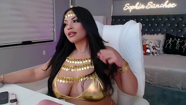 Snapshot of theofficialsophiasanchez chatting on 10/31/25, 01:17 theofficialsophiasanchez online show from 10/31/25, 01:17