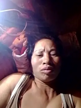 Snapshot of donna-bae chatting on 01/05/26, 08:34 donna-bae online show from 01/05/26, 08:34