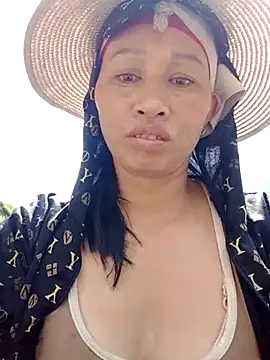 donna-bae online show from 02/26/26, 04:00