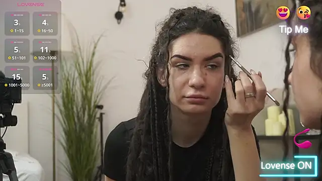 adisson fox online show from 11/16/25, 07:25