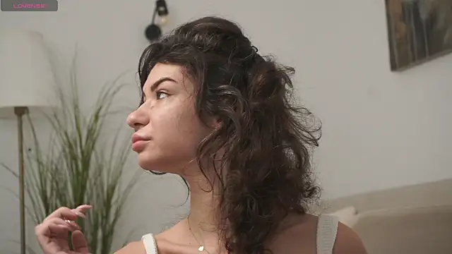 adisson fox online show from 11/21/25, 07:07