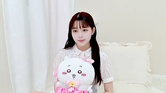 Snapshot of Kaoru_113 chatting on 09/26/25, 07:45 Kaoru 113 online show from 09/26/25, 07:45