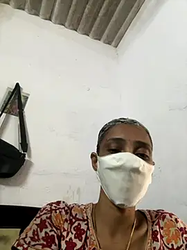 Snapshot of sweetreddy-02 chatting on 11/27/25, 05:20 sweetreddy-02 online show from 11/27/25, 05:20