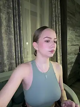 Snapshot of MissOyee chatting on 02/08/26, 07:17 MissOyee online show from 02/08/26, 07:17