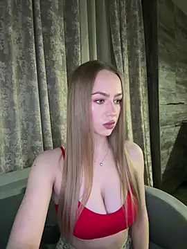 Snapshot of MissOyee chatting on 02/28/26, 07:15 MissOyee online show from 02/28/26, 07:15