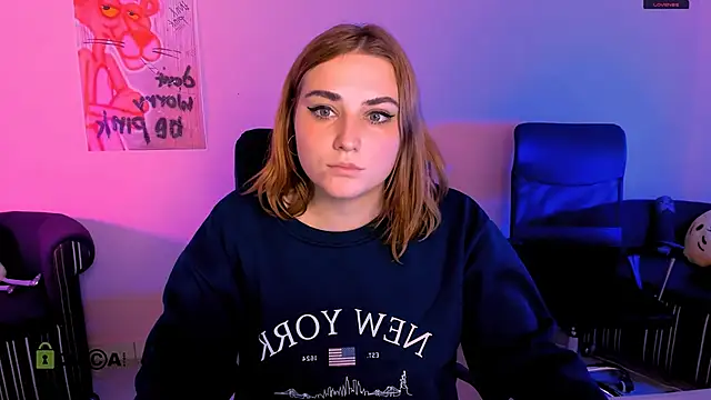 casey meow  online show from 12/05/25, 10:13