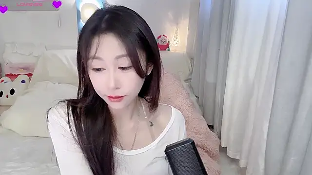 ai-ai-mi online show from 03/08/26, 02:59