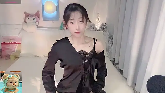 ai-ai-mi online show from 04/14/26, 01:39