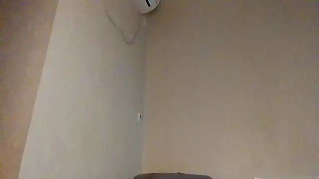 lesyawhite online show from 11/30/25, 04:44