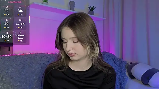 Snapshot of _Lua__ chatting on 02/13/26, 10:39 Lua online show from 02/13/26, 10:39