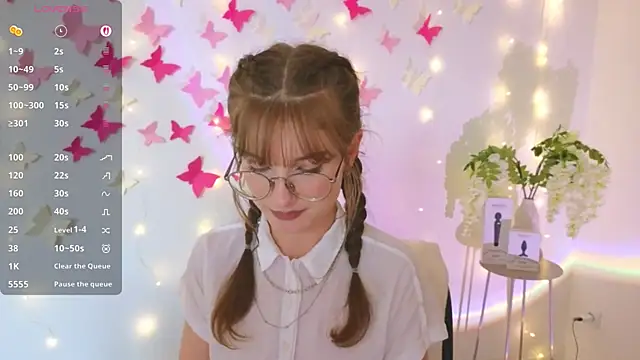 Snapshot of Katyaa_Lover chatting on 09/25/25, 03:38 Katyaa Lover online show from 09/25/25, 03:38