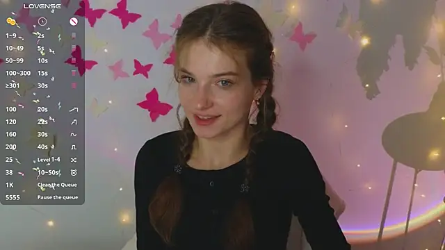 Snapshot of Katyaa_Lover chatting on 12/19/25, 04:25 Katyaa Lover online show from 12/19/25, 04:25