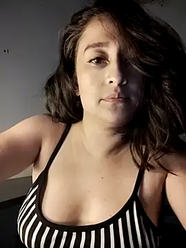 valery506 online show from 10/10/25, 07:57