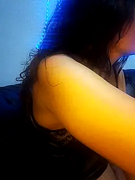 Snapshot of dulcefanny chatting on 06/08/26, 01:28 dulcefanny online show from 06/08/26, 01:28