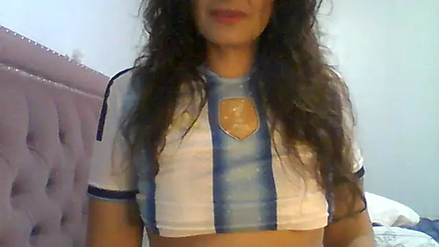 Snapshot of dulcefanny chatting on 06/09/26, 04:51 dulcefanny online show from 06/09/26, 04:51